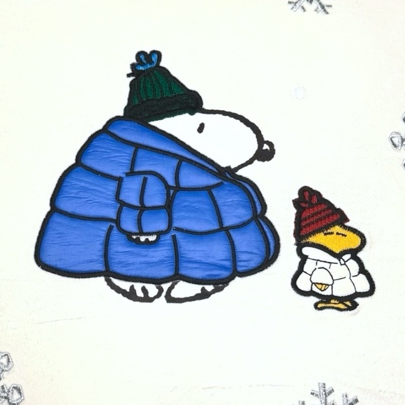 Peanuts Snoopy Puffer Jacket Woodstock Winter White Oversized Pillow Brand New - Picture 3 of 7